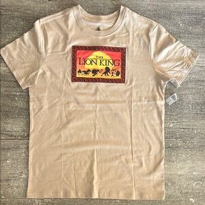 NWT Disney Lion King mixed embroidery sunset graphic t-shirt